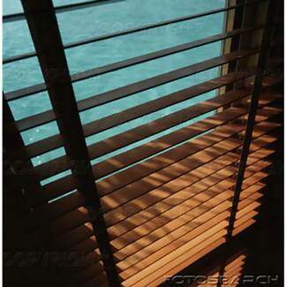 Persiana Horizontal de Madeira Sint�tica 50mm c/ Fita